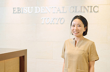 院長　岡本 香穂里